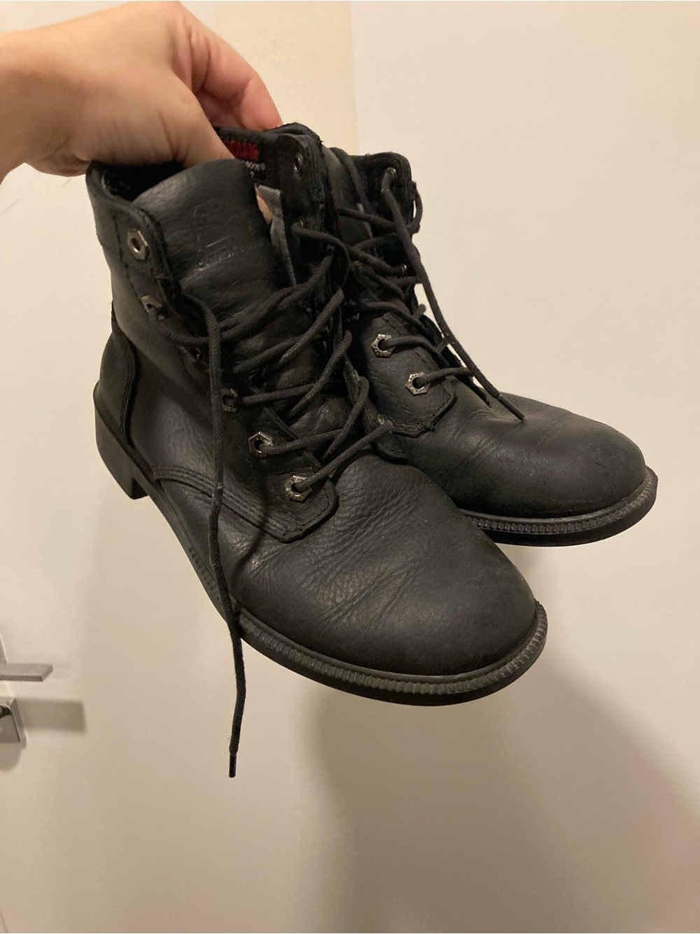 Kodiak Genuine Leather Black Lace-Up Combat Boots